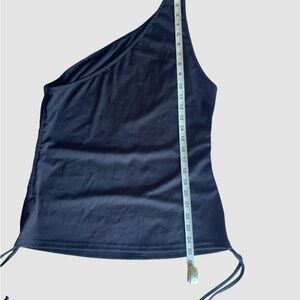 Black One-Shoulder Top